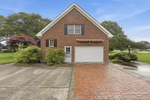 146 North Point Blvd, Moyock, NC 27958 - Photo 8