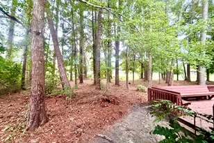 105 Norman Ct, New Bern, NC 28560 - Photo 4