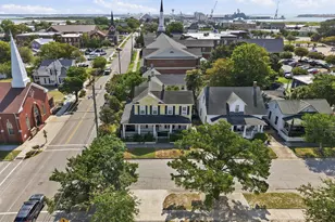 913 Bridges St, Morehead City, NC 28557 - Photo 40
