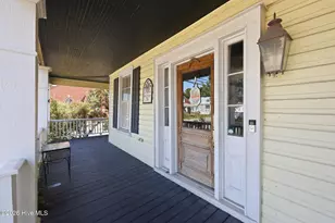 913 Bridges St, Morehead City, NC 28557 - Photo 30