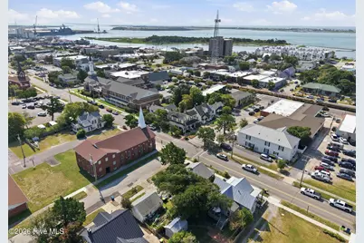 913 Bridges Street, Morehead City, NC 28557 - Photo 36