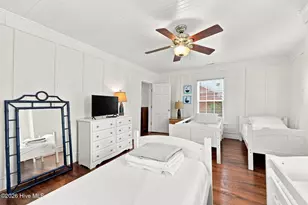 913 Bridges St, Morehead City, NC 28557 - Photo 22