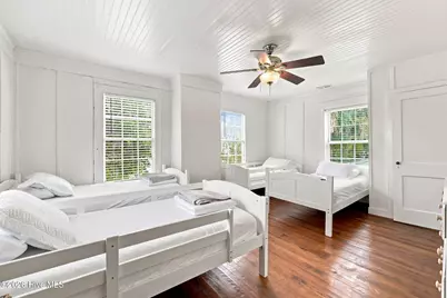913 Bridges Street, Morehead City, NC 28557 - Photo 24