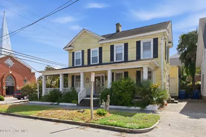913 Bridges Street, Morehead City, NC 28557 - Photo 32