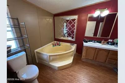 10660 Jamestown Drive, Laurinburg, NC 28352 - Photo 8