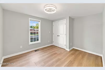 105 W Wallace Street, Burgaw, NC 28425 - Photo 16