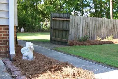 329 S Wedgewood Drive, Washington, NC 27889 - Photo 30