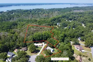 329 S Wedgewood Dr, Washington, NC 27889 - Photo 2