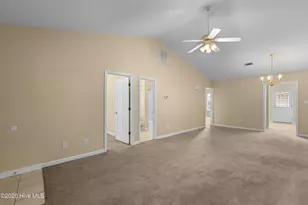 407 Flowing Creek Dr, Evans, GA 30809 - Photo 8