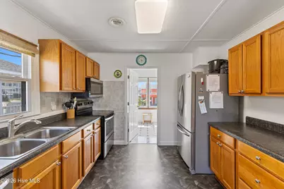 1513 Easy Street, Surf City, NC 28445 - Photo 14