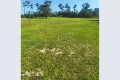 404 Madewood Lane, Newport, NC 28570 - Photo 2