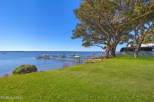5005 Holly Ln, Morehead City, NC 28557 - Photo 12