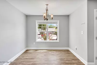 127 NE 15th St, Oak Island, NC 28465 - Photo 14