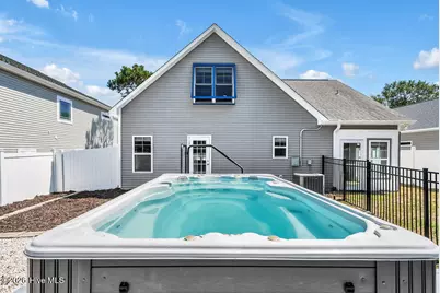 127 NE 15th St, Oak Island, NC 28465 - Photo 40