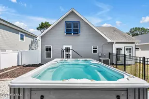 127 NE 15th St, Oak Island, NC 28465 - Photo 40