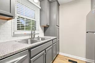 1110 Brynn Marr Rd, Jacksonville, NC 28546 - Photo 12