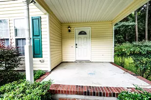 614 Walnut Dr, Jacksonville, NC 28540 - Photo 2