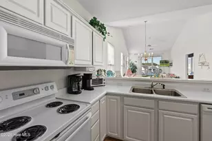 881 Great Egret Cir SW, Sunset Beach, NC 28468 - Photo 12