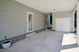 3706 Willow Run Dr, Greenville, NC 27858 - Photo 28