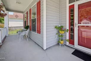 3706 Willow Run Dr, Greenville, NC 27858 - Photo 4