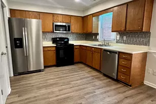 101 Laura Ln, Greenville, NC 27858 - Photo 2