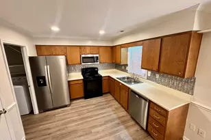 101 Laura Ln, Greenville, NC 27858 - Photo 8