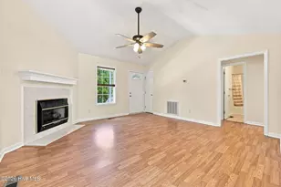 204 Dustin Dr, Benson, NC 27504 - Photo 6