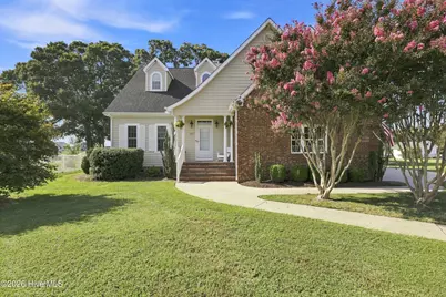 157 Pelican Pointe Drive, Elizabeth City, NC 27909 - Photo 2