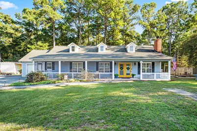 1631 Chadwick Shores Drive, Sneads Ferry, NC 28460 - Photo 2