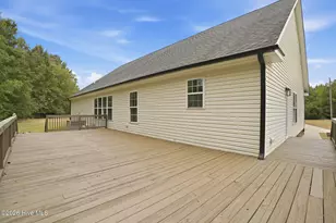 224 Lyons Rd, Whitakers, NC 27891 - Photo 28