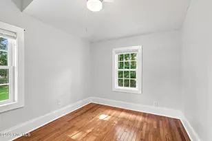 1112 Wilson Ave, Morehead City, NC 28557 - Photo 14