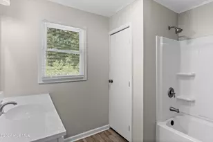 204 Julia St, Warsaw, NC 28398 - Photo 24