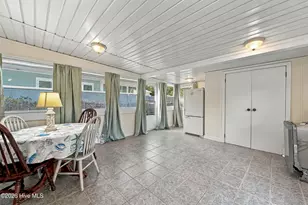143 NW 7th St, Oak Island, NC 28465 - Photo 20