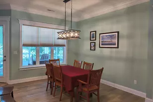 104 Queens Harbor Dr, Swansboro, NC 28584 - Photo 12