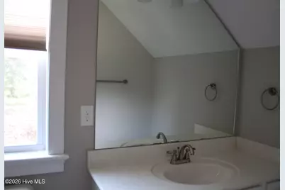 104 Queens Harbor Drive, Swansboro, NC 28584 - Photo 38