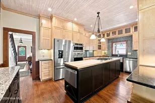 509 Metcalf St, New Bern, NC 28560 - Photo 10