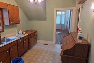 321 McDonald Ave, Hamlet, NC 28345 - Photo 4