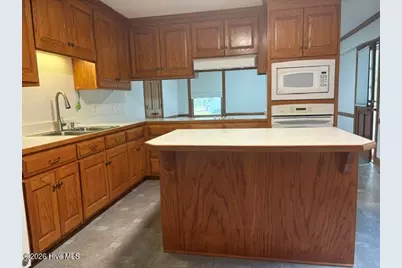 3001 Ridgecrest Drive, Rocky Mount, NC 27803 - Photo 2