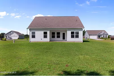 203 Kenison Way, Pikeville, NC 27863 - Photo 4
