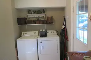 104 E 13th St, Washington, NC 27889 - Photo 12
