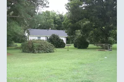 2862 E White Pond Road, Fairmont, NC 28340 - Photo 20