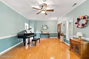 117 Woodridge Dr, Morehead City, NC 28557 - Photo 8