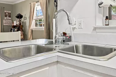 2101 Michelle Drive, Kinston, NC 28504 - Photo 22