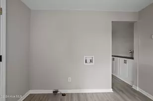 517 W 7th St, Washington, NC 27889 - Photo 28