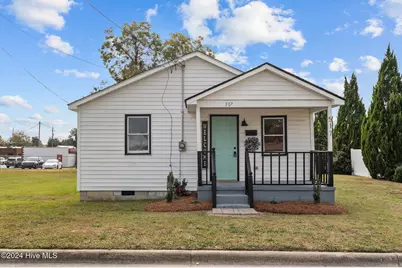 517 W 7th Street, Washington, NC 27889 - Photo 2