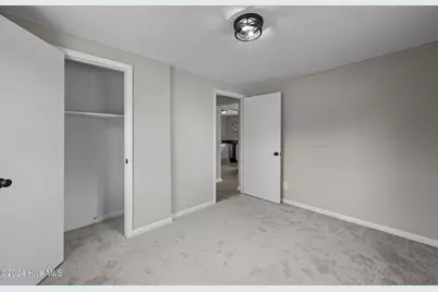 517 W 7th Street, Washington, NC 27889 - Photo 16