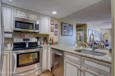 2000 New River Inlet Road #Unit 1511, North Topsail Beach, NC 28460 - Photo 4