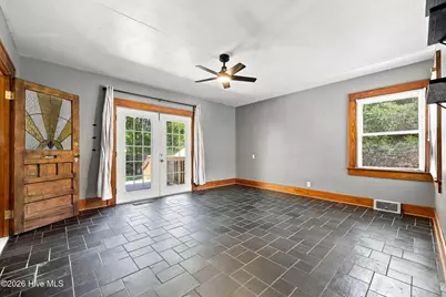 2503 E 5th Street, Greenville, NC 27858 - Photo 30