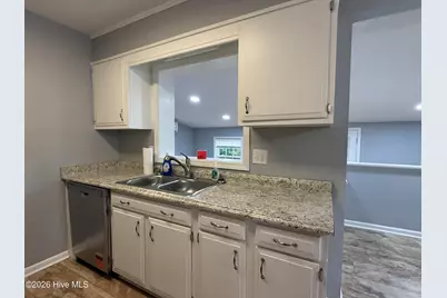 105 Yorkshire Drive, Jacksonville, NC 28546 - Photo 30