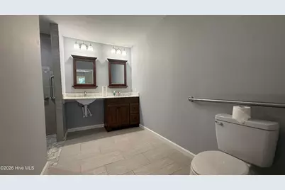 105 Yorkshire Drive, Jacksonville, NC 28546 - Photo 14